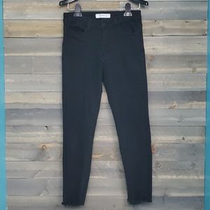 EUC KanCan Ladies black crop jeans